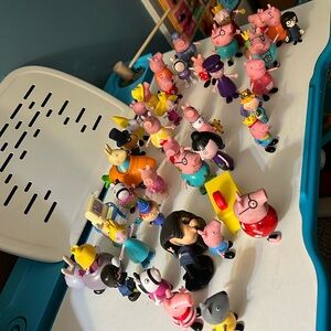 Euc: peppa  pig family collection figurine